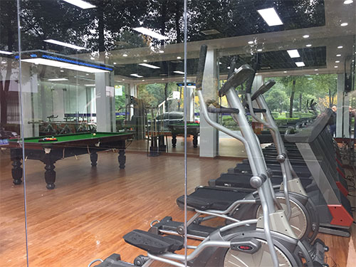 张家界腾飞体育用品有限公司,家庭健身器材销售,专业商用健身器材销售,理疗养护器材供应